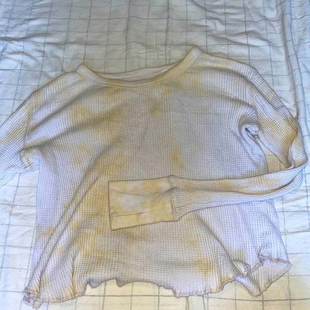 White and Yellow Ribbed Long Sleeve.